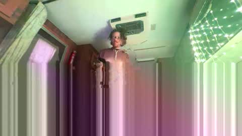 Snapshot of karmakazeee chatting on March 2, 2026, 12:02 am karmakazeee online show from March 2, 2026, 12:02 am