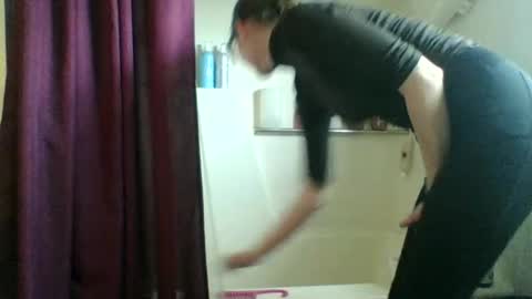 Karma Queen online show from February 11, 2026, 8:58 pm