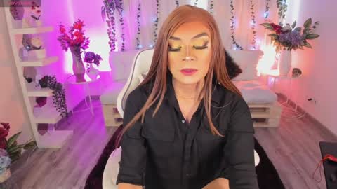  karol  online show from December 10, 2024, 2:28 pm