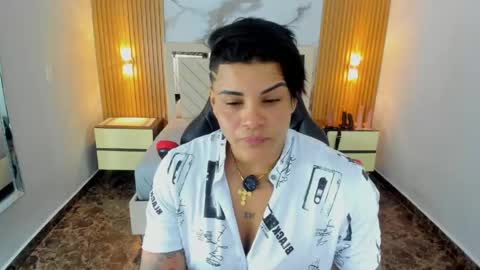 Karol and Luna online show from May 23, 2026, 7:07 pm