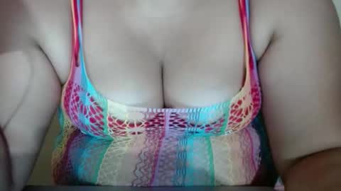 Snapshot of karolbb21 chatting on February 8, 2026, 11:13 am karolbb21 online show from February 8, 2026, 11:13 am