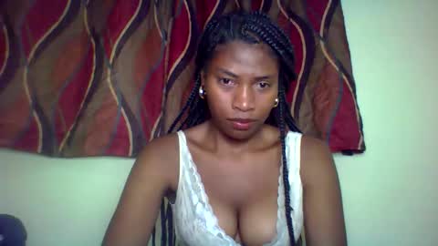 karoliee online show from May 19, 2026, 4:13 pm