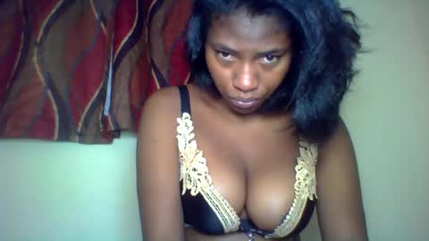 karoliee online show from June 16, 2026, 9:23 am
