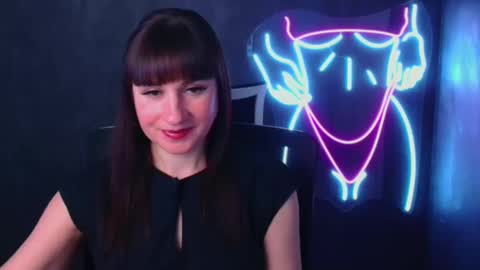 Caroline online show from December 18, 2024, 10:19 am