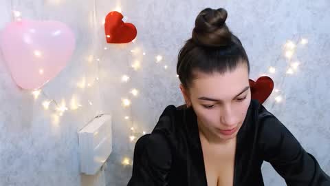 Snapshot of karolinamex_ chatting on February 14, 2025, 9:56 am Karolina online show from February 14, 2025, 9:56 am