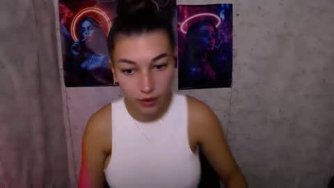 Karolina online show from October 8, 2025, 5:38 am