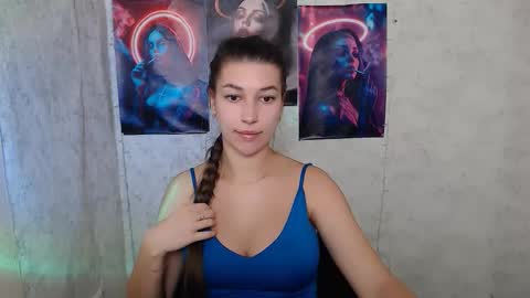 Karolina online show from October 13, 2025, 5:40 am