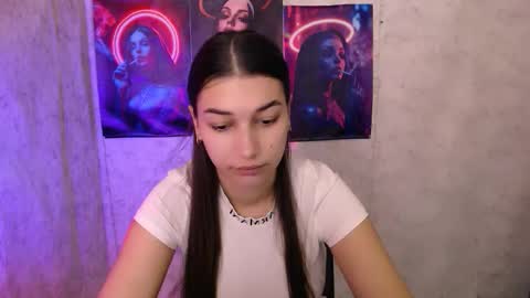 Snapshot of karolinamex_ chatting on November 18, 2025, 6:29 am Karolina online show from November 18, 2025, 6:29 am