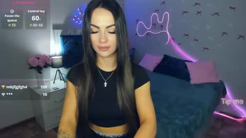 Snapshot of karolinasykes chatting on May 15, 2026, 5:47 am Karolina online show from May 15, 2026, 5:47 am