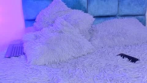 Snapshot of karoline_jones_ chatting on December 30, 2024, 11:38 pm Karoline  online show from December 30, 2024, 11:38 pm