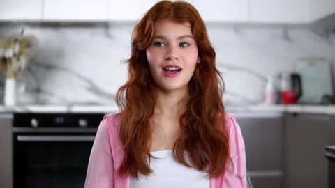 lina online show from November 25, 2025, 11:21 am