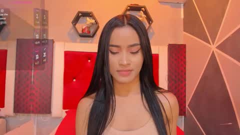 Karol online show from October 23, 2025, 2:27 pm