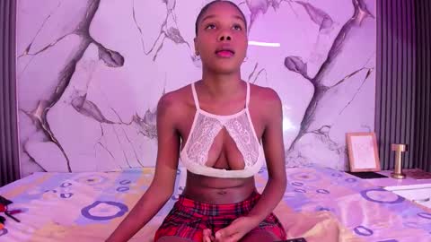 karolstark online show from March 25, 2026, 1:28 pm