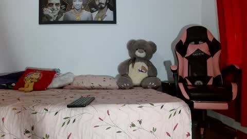 Snapshot of karolsweetvagi chatting on March 15, 2026, 4:13 pm karol online show from March 15, 2026, 4:13 pm