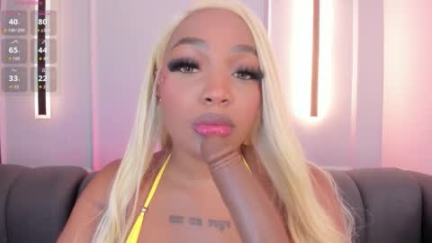 Karol online show from October 21, 2025, 4:35 am