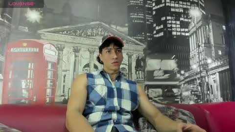 Snapshot of karybig3 chatting on March 4, 2025, 4:17 am ---Kary--- online show from March 4, 2025, 4:17 am