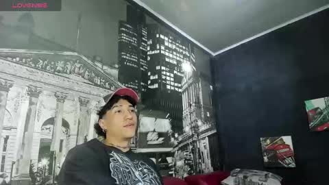 Snapshot of karybig3 chatting on March 12, 2025, 4:19 am ---Kary--- online show from March 12, 2025, 4:19 am