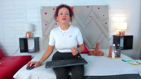 kasandra gomez online show from March 7, 2025, 12:23 pm