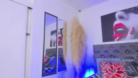 Snapshot of kasandra_hotsex chatting on December 16, 2024, 12:37 am Kasandra online show from December 16, 2024, 12:37 am