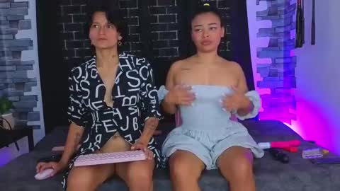 Snapshot of kasandraandsilvii chatting on November 25, 2025, 3:23 pm kasandraandsilvii online show from November 25, 2025, 3:23 pm