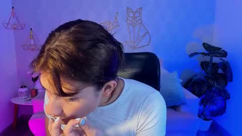 kassmonroe online show from September 14, 2025, 7:02 pm
