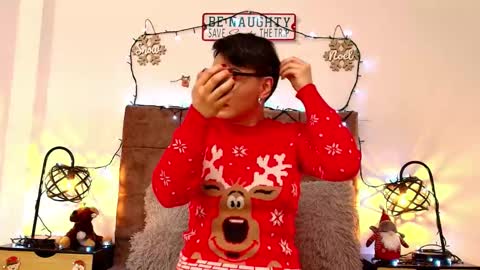 kat paradisse online show from December 4, 2025, 7:44 pm