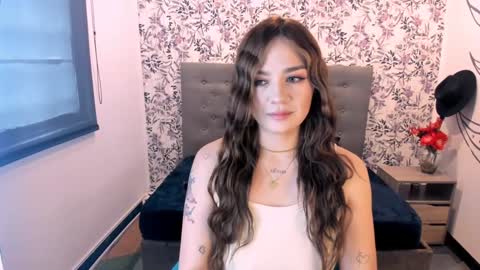 Snapshot of katahoot_ chatting on February 4, 2025, 8:17 pm K A T A H O O T online show from February 4, 2025, 8:17 pm