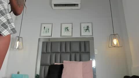 kataleya_west online show from May 18, 2026, 4:46 pm