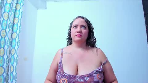 Snapshot of katalina_rivera chatting on July 31, 2026, 12:54 am katalina_rivera online show from July 31, 2026, 12:54 am