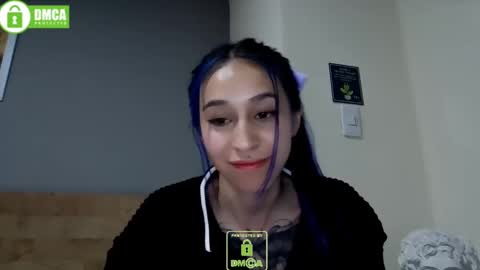 Snapshot of katara_a chatting on January 1, 2025, 12:11 am Maca online show from January 1, 2025, 12:11 am