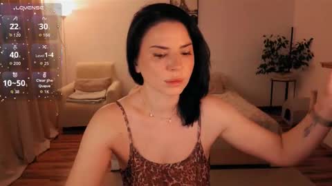 kate124680 online show from January 17, 2026, 10:57 pm