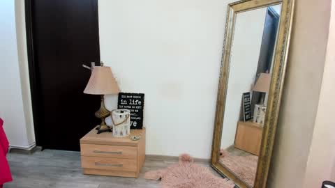 Kate online show from February 14, 2025, 12:51 am