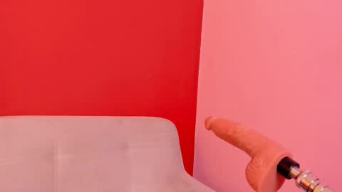 Kate  online show from November 2, 2025, 11:56 am