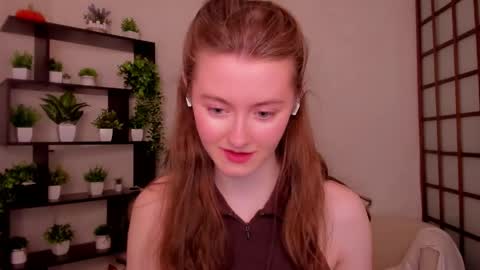 Kate online show from April 29, 2026, 3:21 am