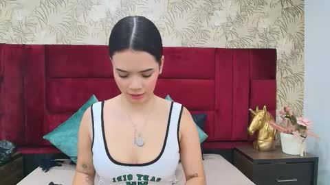 Snapshot of kate_morgan_ chatting on November 10, 2025, 7:46 pm Kate online show from November 10, 2025, 7:46 pm