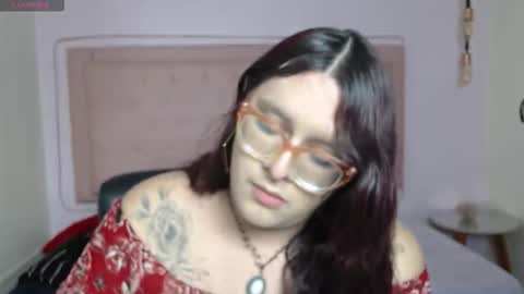 kate online show from November 20, 2025, 3:39 am