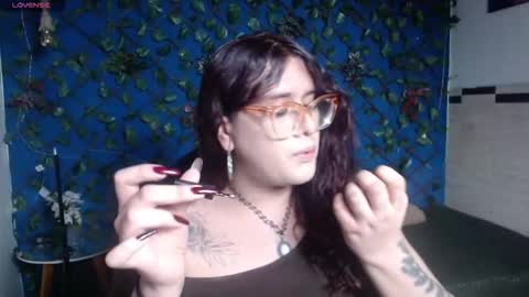 kate online show from December 4, 2025, 4:33 am