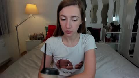 kate_redgar online show from March 8, 2025, 3:13 pm