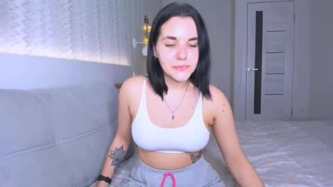 KATE online show from January 30, 2025, 7:48 pm