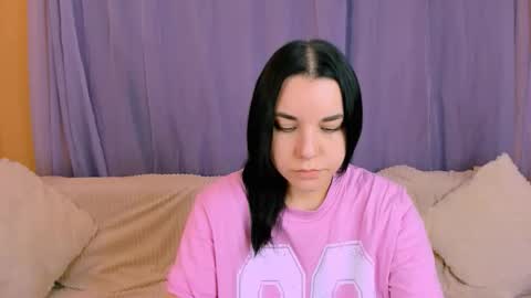 Snapshot of kate_ree_ chatting on December 15, 2025, 5:55 am KATE online show from December 15, 2025, 5:55 am