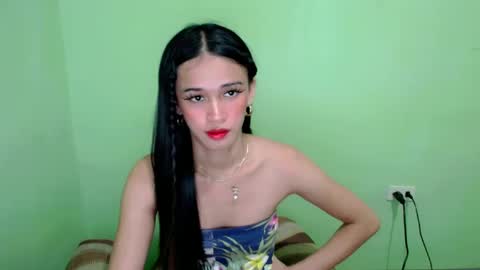 Snapshot of kate_romance chatting on December 17, 2024, 4:56 am Kate online show from December 17, 2024, 4:56 am