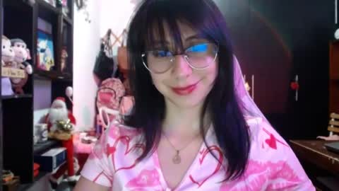 Kateeen18 online show from June 18, 2026, 4:57 am