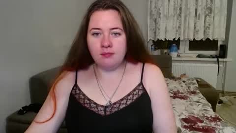 Snapshot of kateefox_ chatting on February 10, 2026, 4:33 pm KateeFox online show from February 10, 2026, 4:33 pm