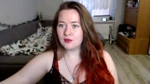 KateeFox online show from June 12, 2026, 1:32 pm