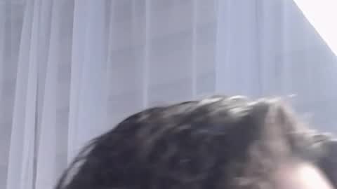 Help me with rate thanks  online show from November 30, 2025, 3:21 am