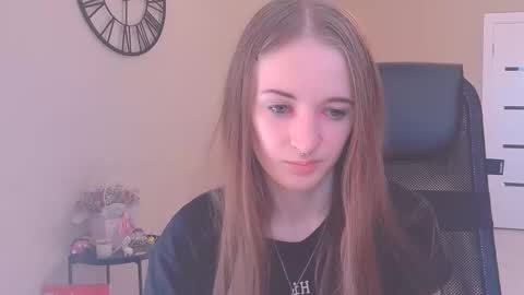katekayer online show from October 1, 2025, 8:53 am