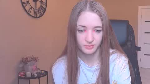 katekayer online show from October 7, 2025, 8:33 am