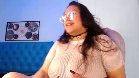 Snapshot of katelovee_ chatting on January 5, 2026, 5:27 pm Kate online show from January 5, 2026, 5:27 pm