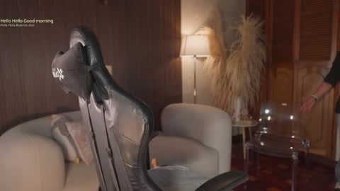  Kate Owens  online show from March 27, 2026, 10:37 am