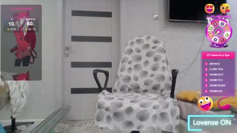 Snapshot of katerina544 chatting on January 27, 2025, 12:12 am katerina544 online show from January 27, 2025, 12:12 am